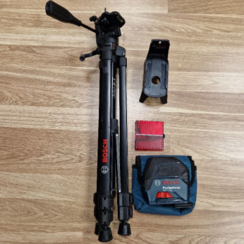 LASER BOSCH PROFESSIONAL GCL 2-15 AVEC SUPPORT ET TREPIED