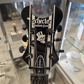 SCHECTER DIAMOND SERIES CUSTOM S GUITARE ELECTRIQUE
