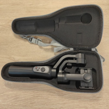 ZHIYUN SMOOTH Q STABILISATEUR 3 AXES