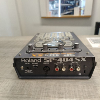 ROLAND SP-404SX + ALIM 2009
