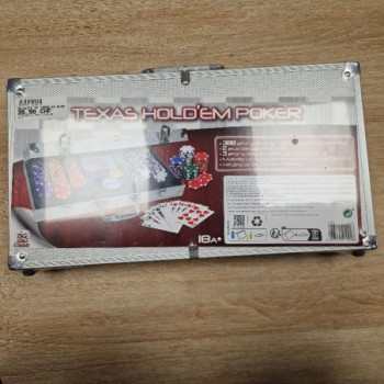 MALLETTE DE POKER EN ALUMINIUM 300 JETONS