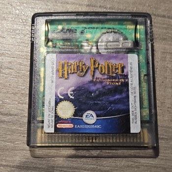 HARRY POTTER AND THE PHILOSOPHERS STONE GAMEBOY COLOR