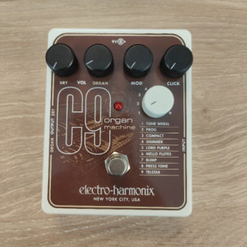 PEDALE D EFFET ELECTRO HARMONIX C9 MACHINE OCC
