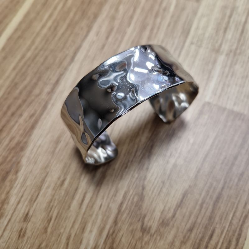 BRACELET JONC MARTELE EN ACIER INOXYDABLE
