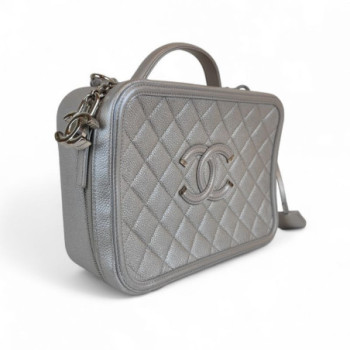 SAC A MAIN CHANEL VANITY CASE