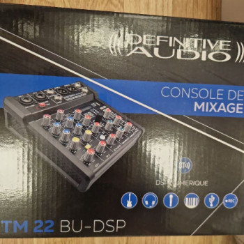 DEFINITIVE AUDIO TM22 BU DSP MINI TABLE DE MIXAGE 3 PISTES USB/BT