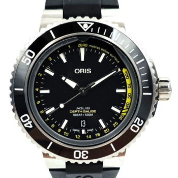 ORIS AQUIS DEPTH  GAUGE AUTO 44.5MM 50BAR