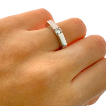 BAGUE OR BLANC 18CT ET ZIRCON T52 2.93 GR