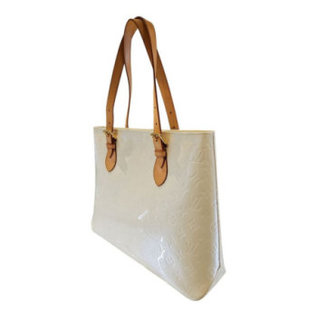 LOUIS VUITTON BRENTWOOD CUIR VERNIS PERLE