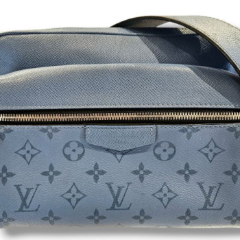 SACOCHE LOUIS VUITTON OUTDOOR MESSENGER