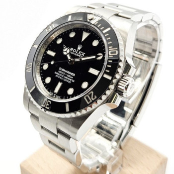 Rolex Submariner (No Date) 124060