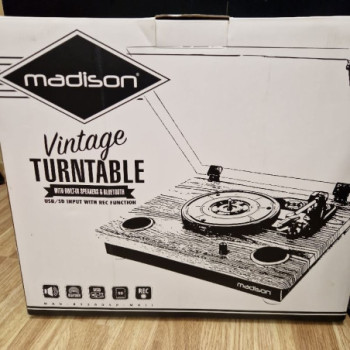 PLATINE VINYLE MADISON 10-5562MA