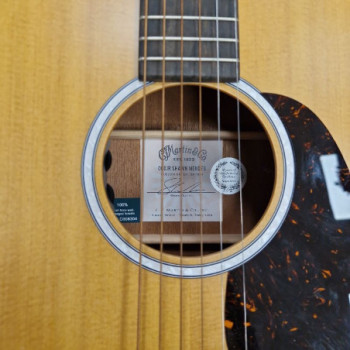 GUITARE FOLK MARTIN 000JR-10E SHAWN MENDES + HOUSSE