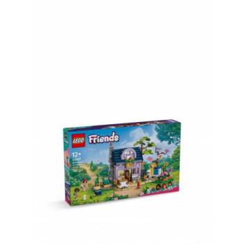 LEGO BEEKEEPERS' HOUSE AND FLOWER GARDEN 42669