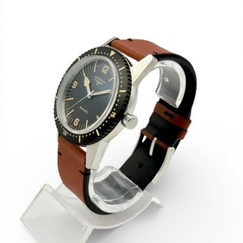 Longines - The Longines Skin Diver Watch L2.822.4.56.2