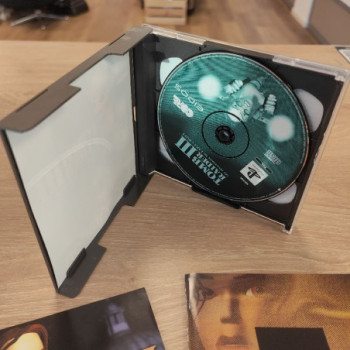 TOMB RAIDER III LES AVENTURES DE LARA CROFT - PS1