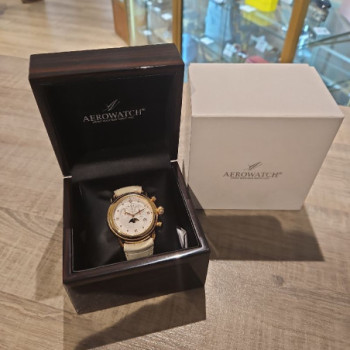 MONTRE AEROWATCH 1942 MOON PHASE