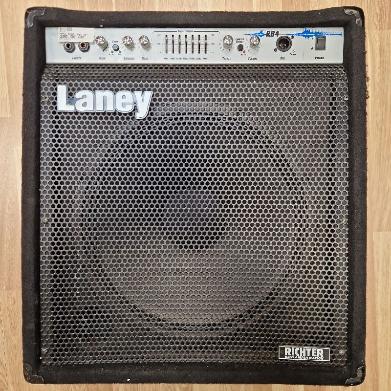 AMPLI BASSE LANEY RB4