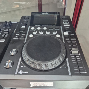 LECTEUR MULTIMEDIA DJ PRO GEMINI MDJ 500