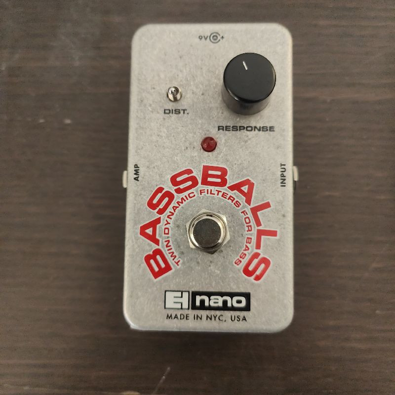 PEDALE EFFET ELECTRO HARMONIX NANO BASSBALLS