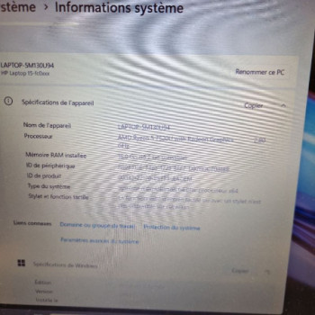 HP NOTEBOOK 15-FC0447NZ 15.6 AMD RYZEN 5 16GB RAM 512SSD
