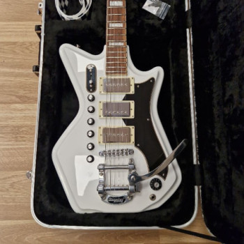 EASTWOOD BIGABY AIRLINE 59 3P DLX + COFFRE + SANGLE