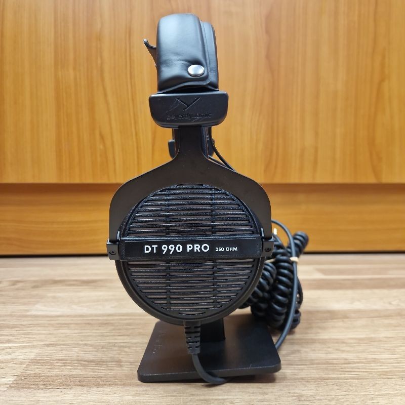 CASQUE BEYERDYNAMIC DT 990 PRO 80 OHM