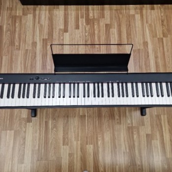 PIANO + PIE CASIO CDP-S110 BK