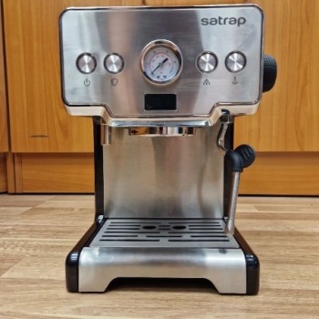 MACHINE A CAFE SATRAP CRM 3605