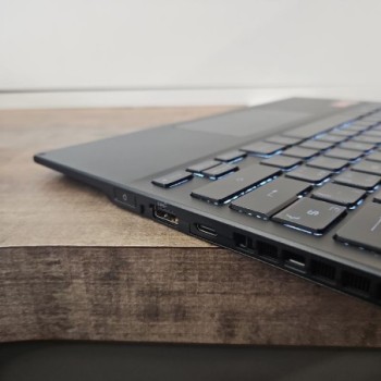 ASUS ROG FLOW X13 16RAM 512GB SSD AMD RADEON GRAPHICS AMD RYZEN 7 6800