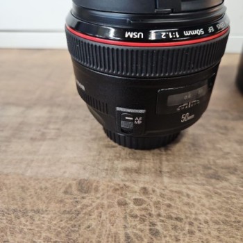 OBJECTIF CANON EF 50mm f/1,2 L USM  +BOITE