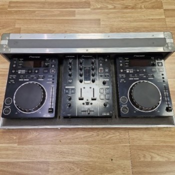 ENSEMBLE PIONEER DJM 350 + CDJ S 350 + COFFRE