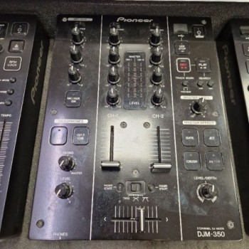 ENSEMBLE PIONEER DJM 350 + CDJ S 350 + COFFRE