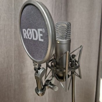 PACK MICRO RODE NT1 AVEC PIED