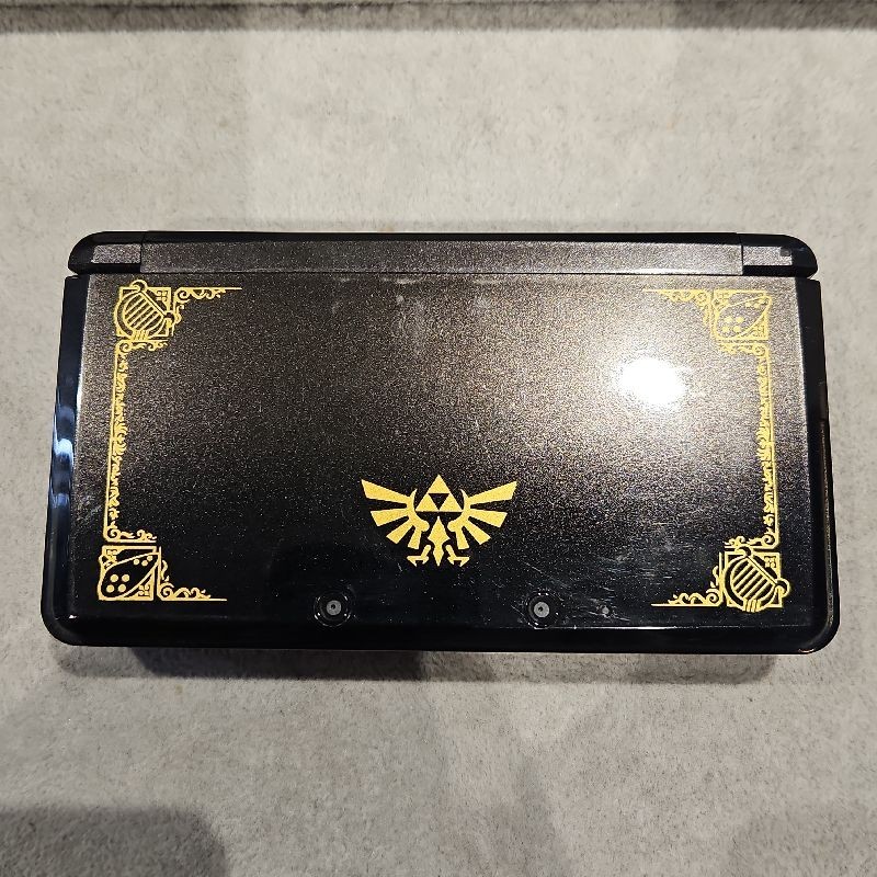 CONSOLE 3DS ZELDA EDITION OCARINA OF TIME EDITION SANS BOITE