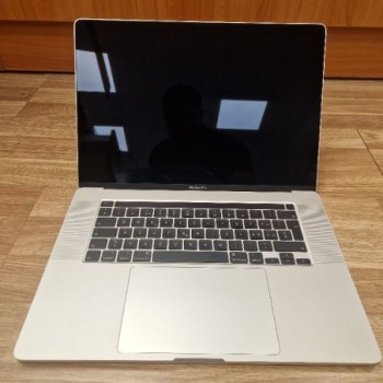 APPLE MACBOOK PRO 16" 2019 I9 8C 1TB 16GB GRIS CLAIR