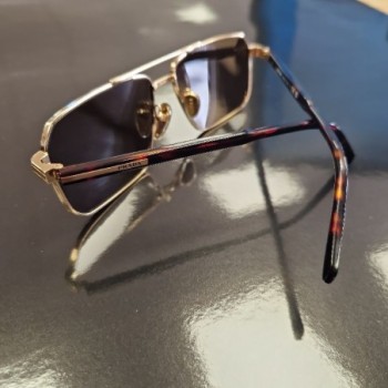 LUNETTES DE SOLEIL PRADA  PR A57S