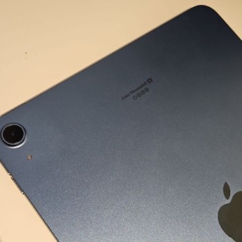 APPLE IPAD AIR 5TH GEN WIFI 64GB BLEU A2588 (AVEC GRAVURE)