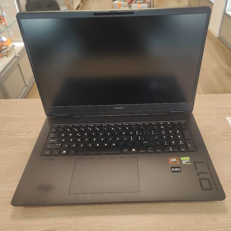 OMEN 17 GAMING 17-DB1699NZ AMD RYZEN AI7 32GO RAM GEFORCE RTX5070 1TO