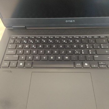 OMEN 17 GAMING 17-DB1699NZ AMD RYZEN AI7 32GO RAM GEFORCE RTX5070 1TO
