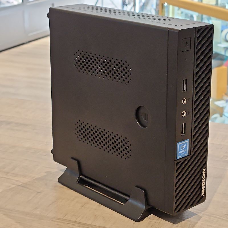 MEDION S23003 CELERON J4105 4GO 256SSD