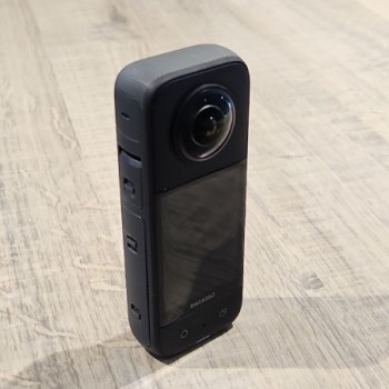 INSTA360 X3