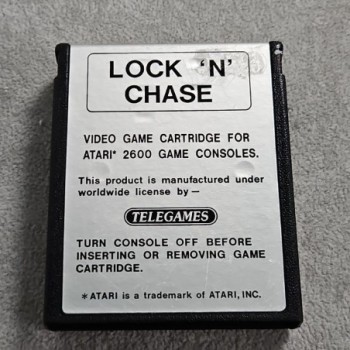 ATARI LOCK CHASE