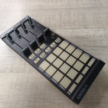 TRAKTOR KONTROL F1