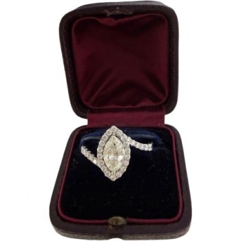 BAGUE OR BLANC 18CTS 1 DIAMNAT TAILLE MARQUISE