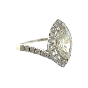 BAGUE OR BLANC 18CTS 1 DIAMNAT TAILLE MARQUISE