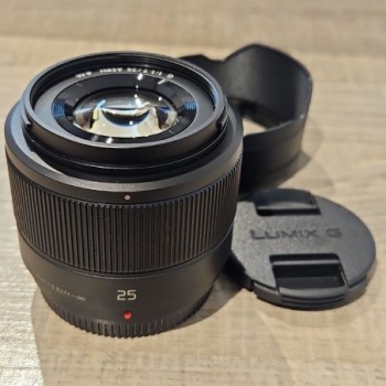 PANASONIC LUMIX DC-GX9T + 2 OBJECTIFS + 1 BATTERIE