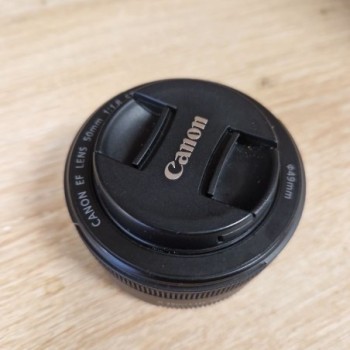 CANON STM EF LENS 50MM F/1.8