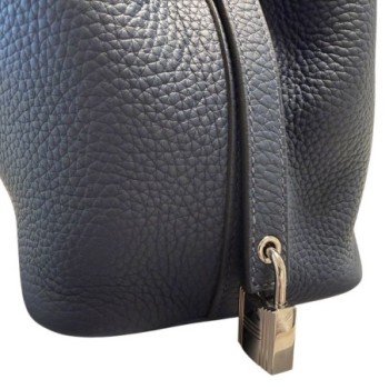 SAC A MAIN HERMES PICOTIN 18 BLEU + FACTURE 2022