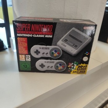 SUPER NINTENDO CLASSIC MINI
